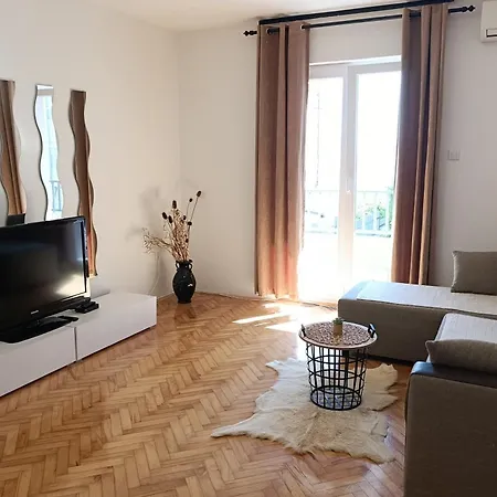 By The Sea - Diklo, - 16369 Apartman