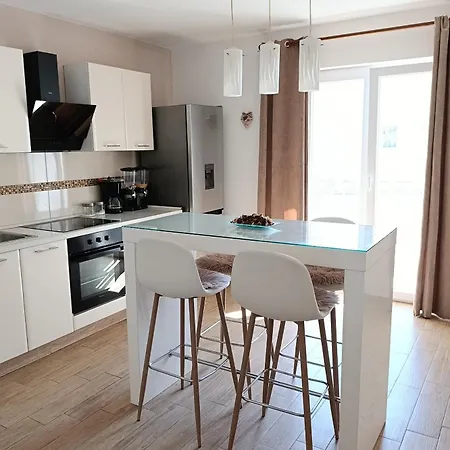 Apartman By The Sea - Diklo, - 16369 *